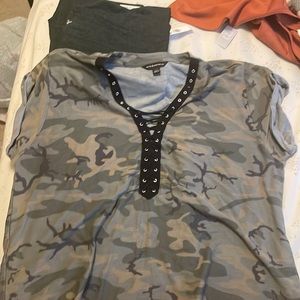 Camo top